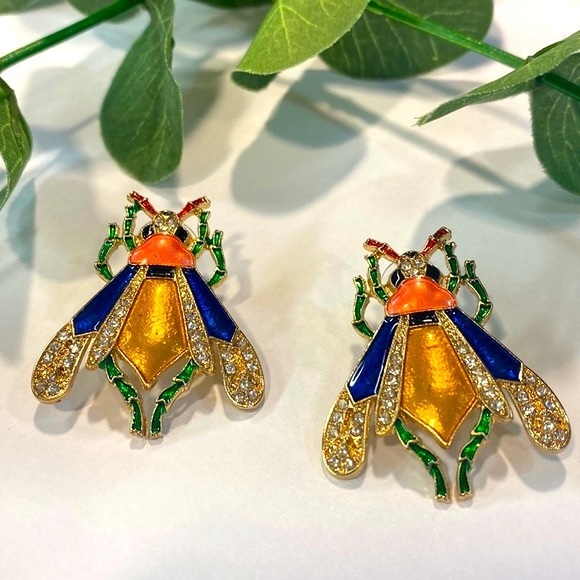 Gorgeous insect statement earrings - Picture 2 of 7